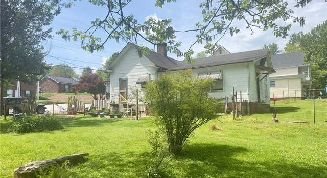 Photo of 175 Spring St, Marion, NC 28752