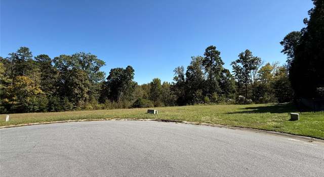 Photo of 409 Walnut Crest Ct NE, Concord, NC 28025