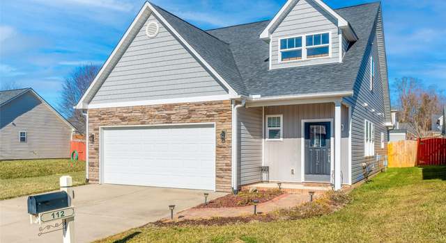 Photo of 112 Pamlico Rd, Fletcher, NC 28732