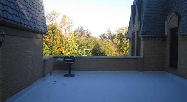 Photo of 3282 Park Rd Unit End, Charlotte, NC 28209