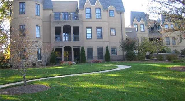 Photo of 3282 Park Rd Unit End, Charlotte, NC 28209