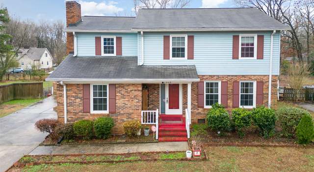 Photo of 7828 Scottwood Ter, Charlotte, NC 28212