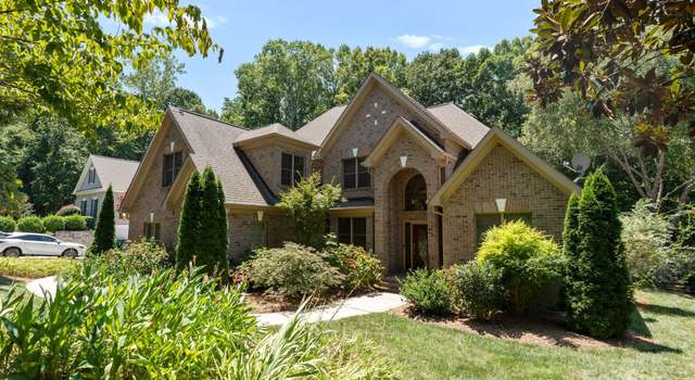 Photo of 2317 Mt Isle Harbor Dr, Charlotte, NC 28214