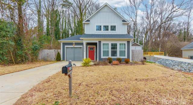 Photo of 2636 Elmin St, Charlotte, NC 28208