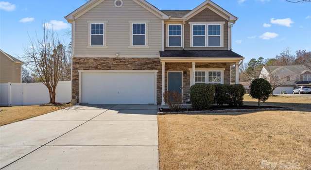 Photo of 8007 April Ln, Matthews, NC 28104
