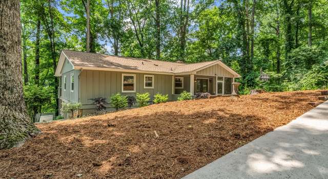 Photo of 195 White Pine Dr, Lake Lure, NC 28746