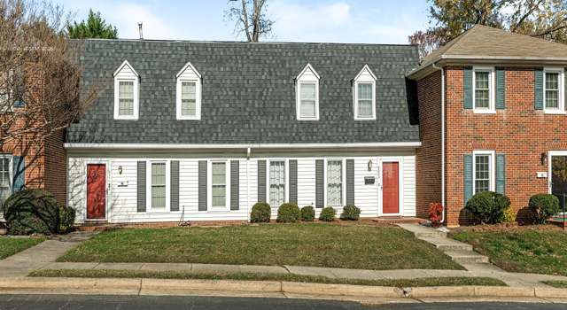 Photo of 8002 Regent Park Ln, Charlotte, NC 28210