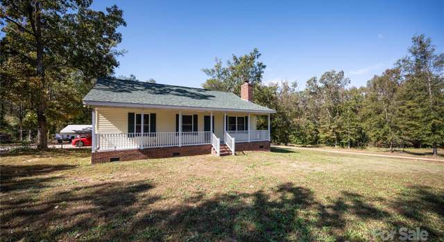 Photo of 3330 Clinzo Feemster Rd, Hickory Grove, SC 29717