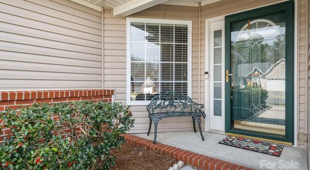 Photo of 657 Ansley Way, High Point, NC 27265