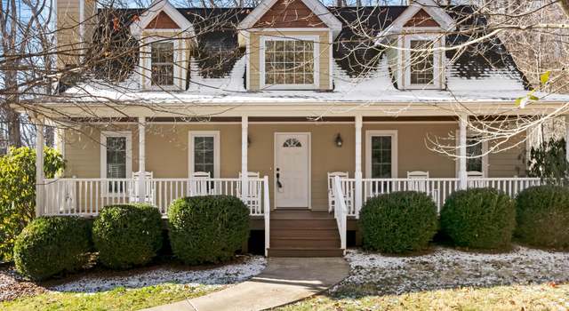 Property at 55 Squires Ln, Candler, NC 28715, 3 beds, 3.5 baths