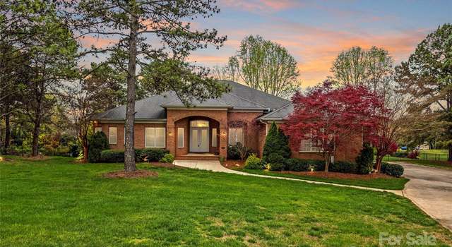 Photo of 163 Camino Real Rd, Mooresville, NC 28117