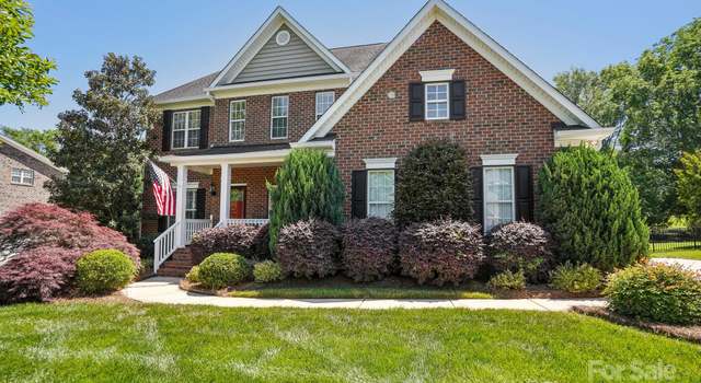Photo of 10716 Persimmon Creek Dr, Mint Hill, NC 28227