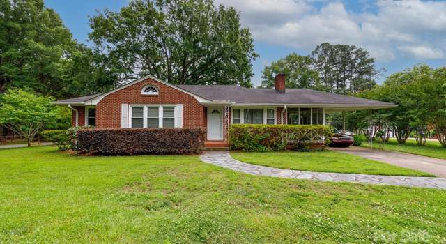 Photo of 205 Hillcrest Ave, Rock Hill, SC 29732