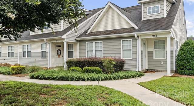 Photo of 951 Barracuda Ave, Statesville, NC 28677