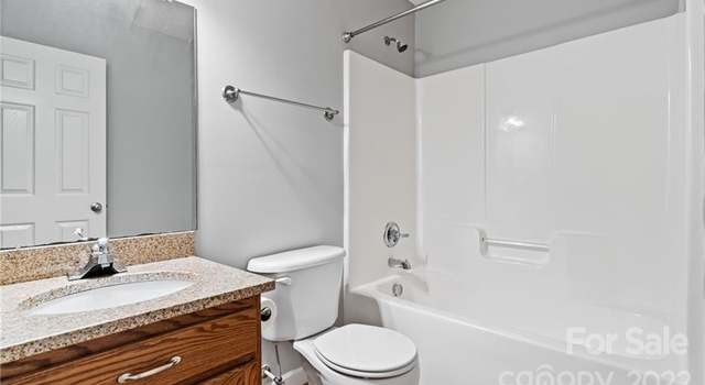 Photo of 951 Barracuda Ave, Statesville, NC 28677