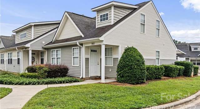 Photo of 951 Barracuda Ave, Statesville, NC 28677