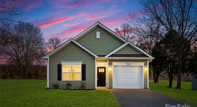 Photo of 8 Bridge St, Lowell, NC 28098