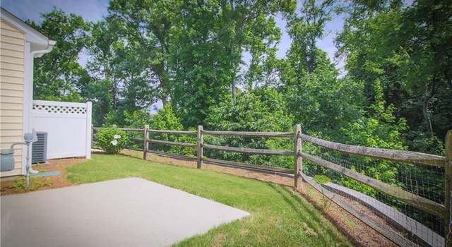 Photo of 14258 Tamarack Dr #1404, Charlotte, NC 28278