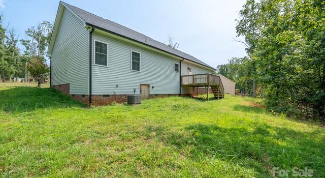 Photo of 1700 Ivey Ct, Maiden, NC 28650