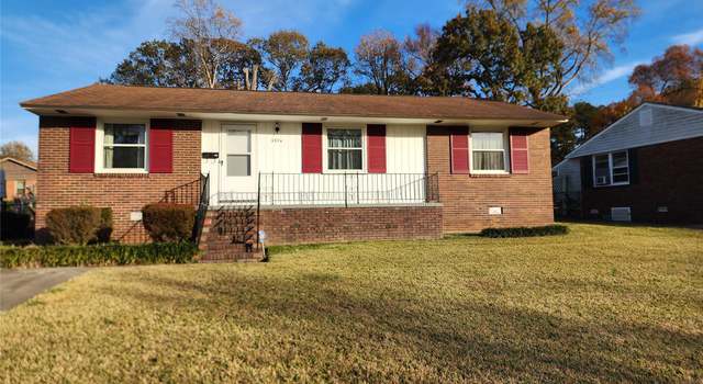Photo of 3624 Glenville Ave, Charlotte, NC 28215
