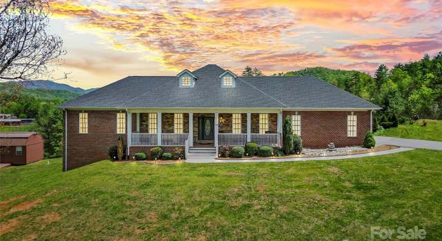 Property at 26 Willie Ln, Weaverville, NC 28787, 4 beds, 3.5 baths