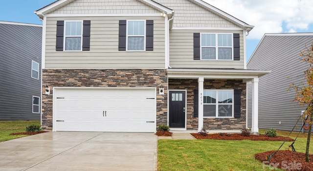 Photo of 8059 Plymouth Dr, Sherrills Ford, NC 28673