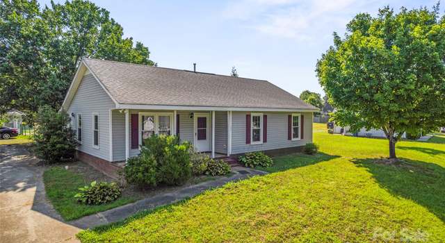 Photo of 600 Piper Ct, Wingate, NC 28174