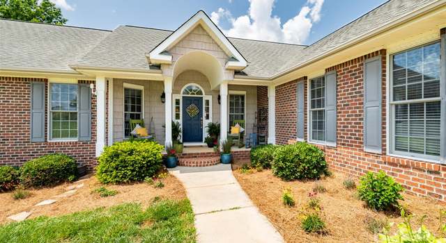 Photo of 133 Upland Dr, Statesville, NC 28625