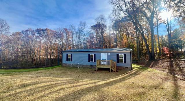 Photo of 46 Kidd And Brown Rd, Hiddenite, NC 28636