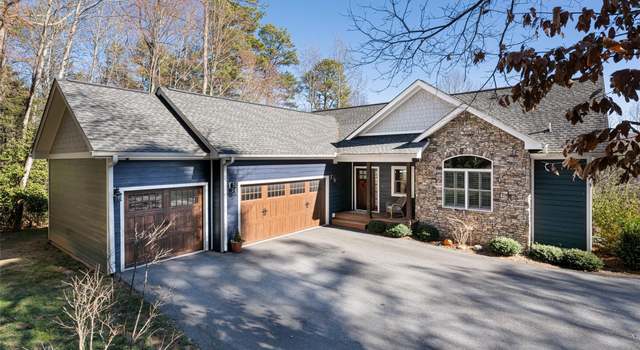 Photo of 234 Andrews Rd, Zirconia, NC 28790