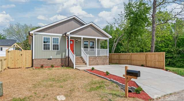 Photo of 320 Evans St NW, Concord, NC 28027