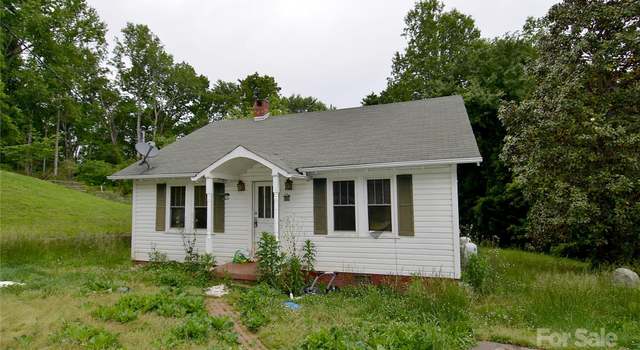 Photo of 447 Harmony Grove Rd, Nebo, NC 28761