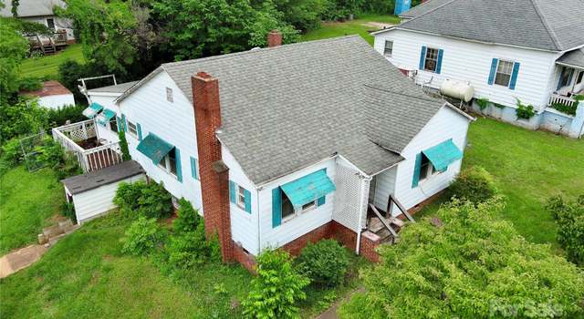 Photo of 61 Perry St, Marion, NC 28752