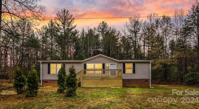 Photo of 2330 West View Acres Avenue Ext, Hickory, NC 28601