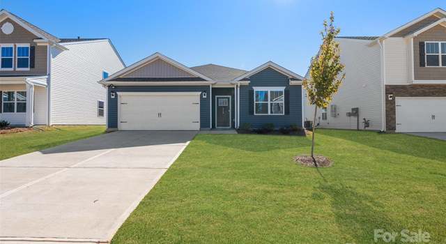 Photo of 205 Shorthorn Rd, Fletcher, NC 28732