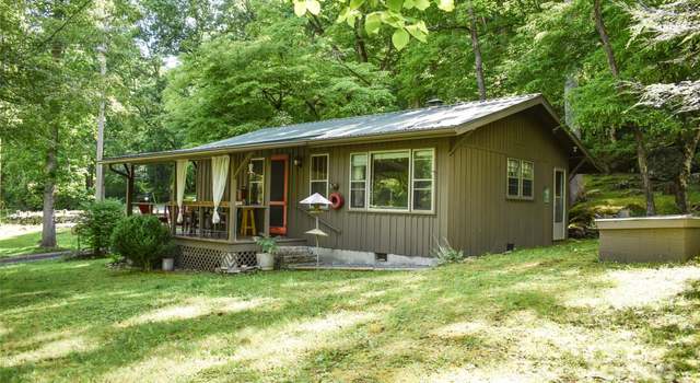 Photo of 3435 Conleys Creek Rd, Whittier, NC 28789