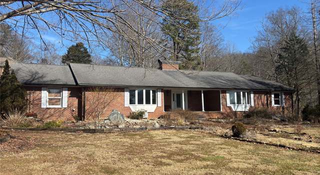 Photo of 3109 Stoney Brook Dr, Lenoir, NC 28645