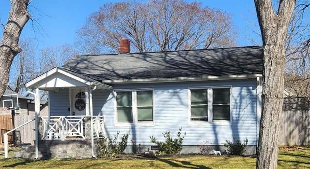 Photo of 128 N Oak St, Salisbury, NC 28146