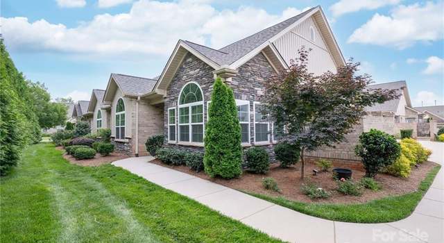 Photo of 202 Watchtower Ct, Winston Salem, NC 27127