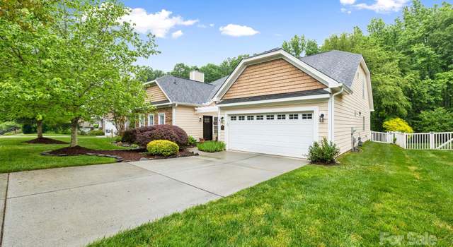 Photo of 1244 Saint Johns Ave, Matthews, NC 28104