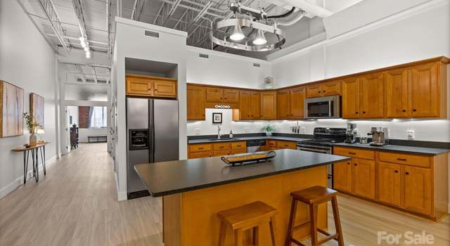 Photo of 215 S Jefferson Ave #102, West Jefferson, NC 28694