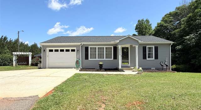Photo of 5323 Flat Creek Rd, Heath Springs, SC 29058
