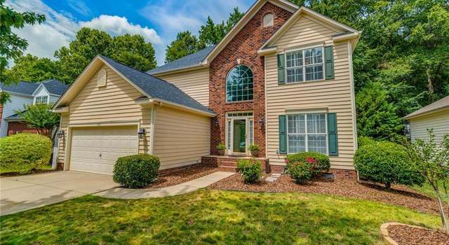 Photo of 201 Alnwick Ln, Waxhaw, NC 28173