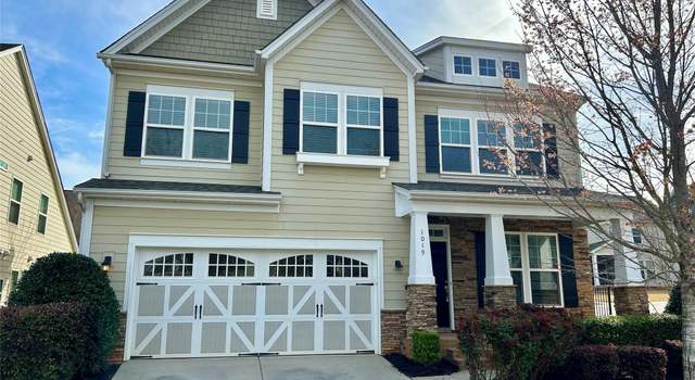 Property at 1019 Dunhill Ln, Waxhaw, NC 28173, 4 beds, 2.5 baths