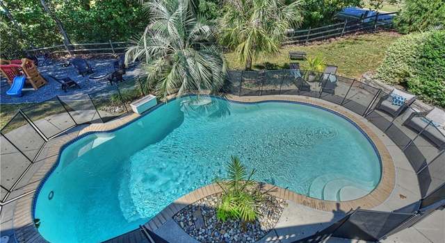 Photo of 100 Doby Creek Ct, Fort Mill, SC 29715