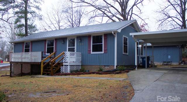 Photo of 522 Perry St, Troy, NC 27371