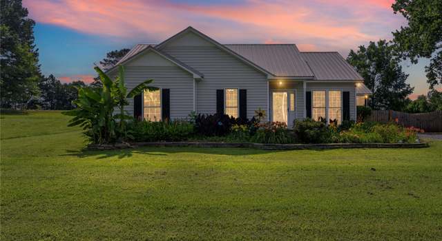Photo of 111 Charcoal Rd, Cherryville, NC 28021