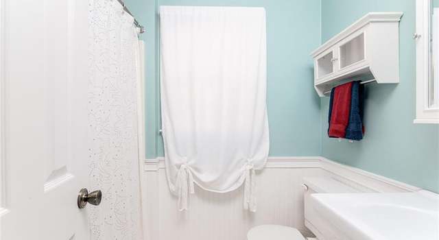 Photo of 551 Silversmith Ln, Charlotte, NC 28270