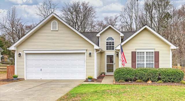 Photo of 2405 Ivy Run Dr, Indian Trail, NC 28079