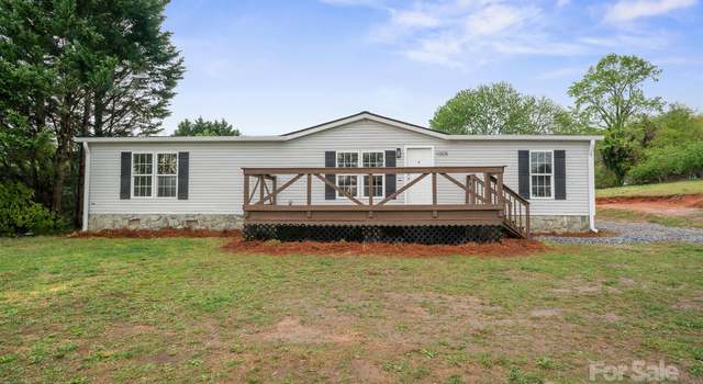 Photo of 1005 Praley St SW, Valdese, NC 28690